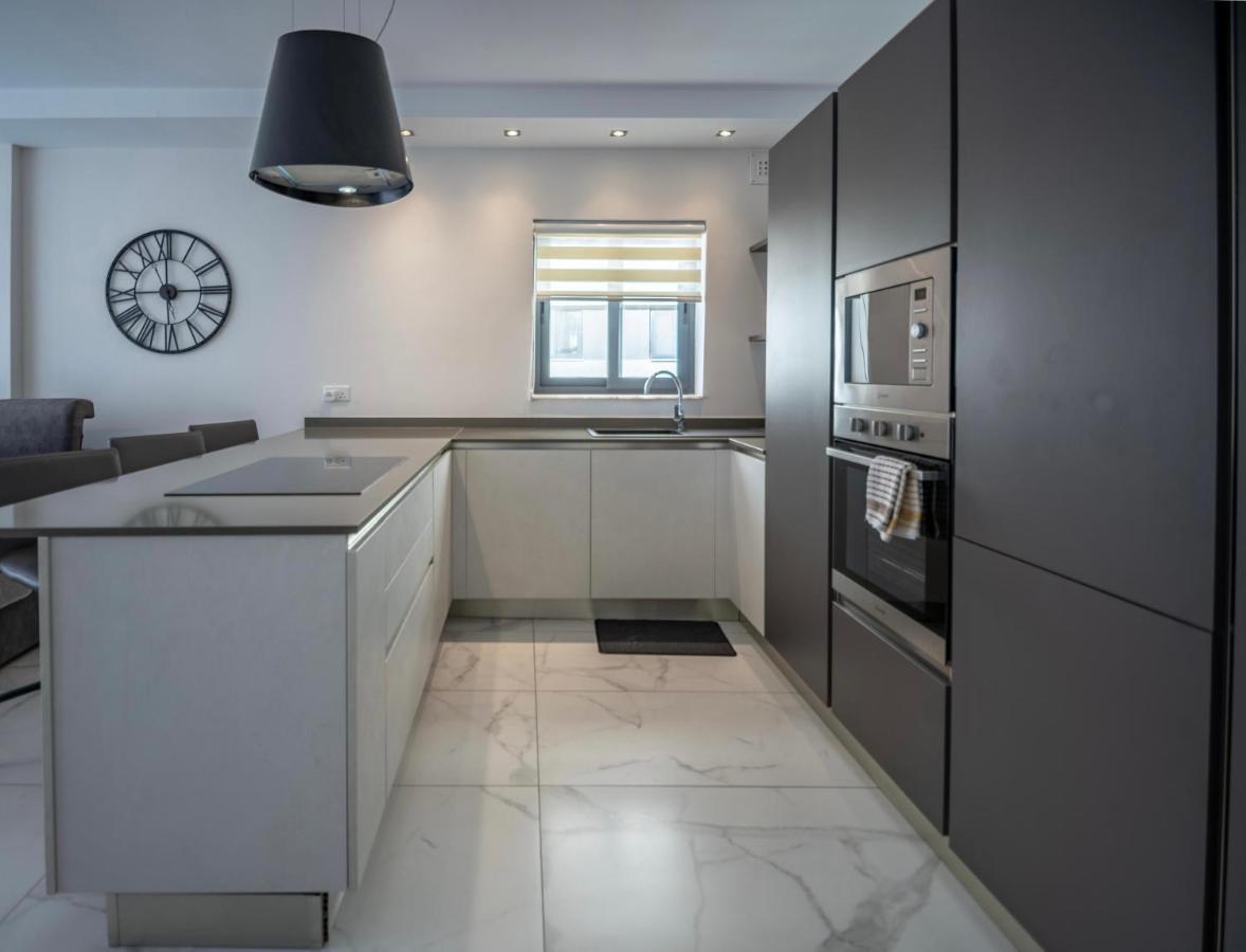 Seaside Luxury Apartment St. Paul's Bay Dış mekan fotoğraf