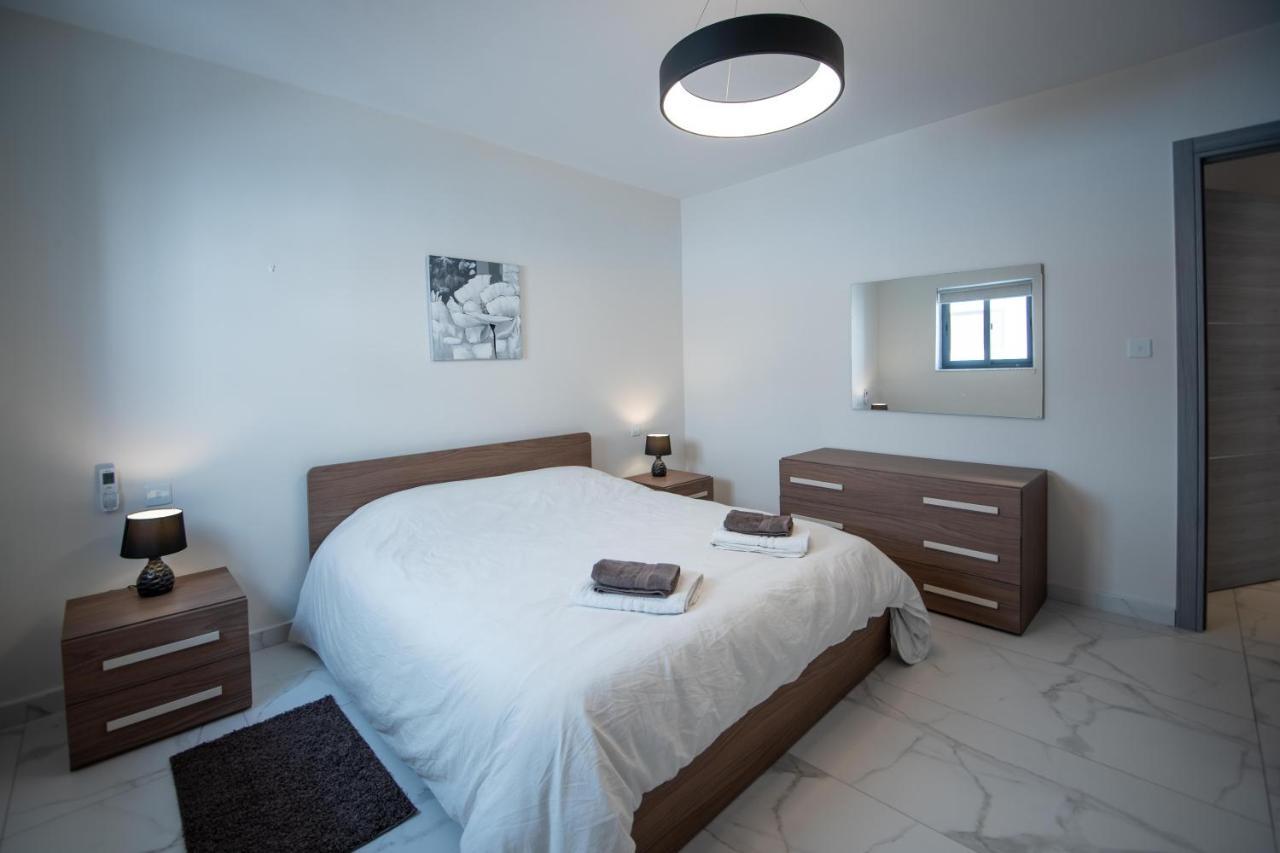 Seaside Luxury Apartment St. Paul's Bay Dış mekan fotoğraf